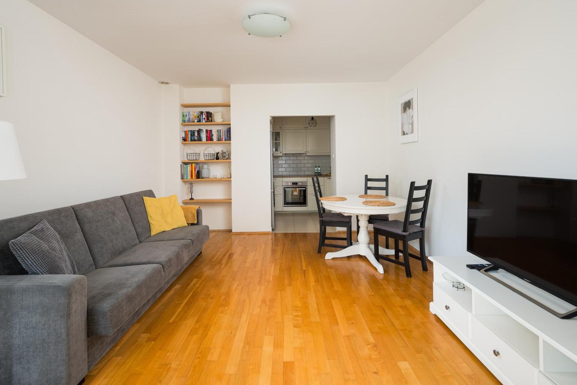 Apartment Metro Ksiecia Janusza Cosy Warschau